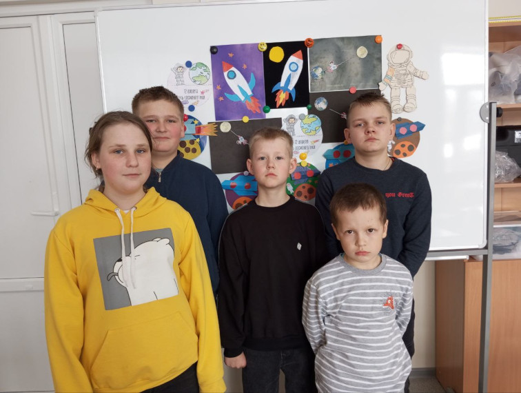 12 апреля - День космонавтики..